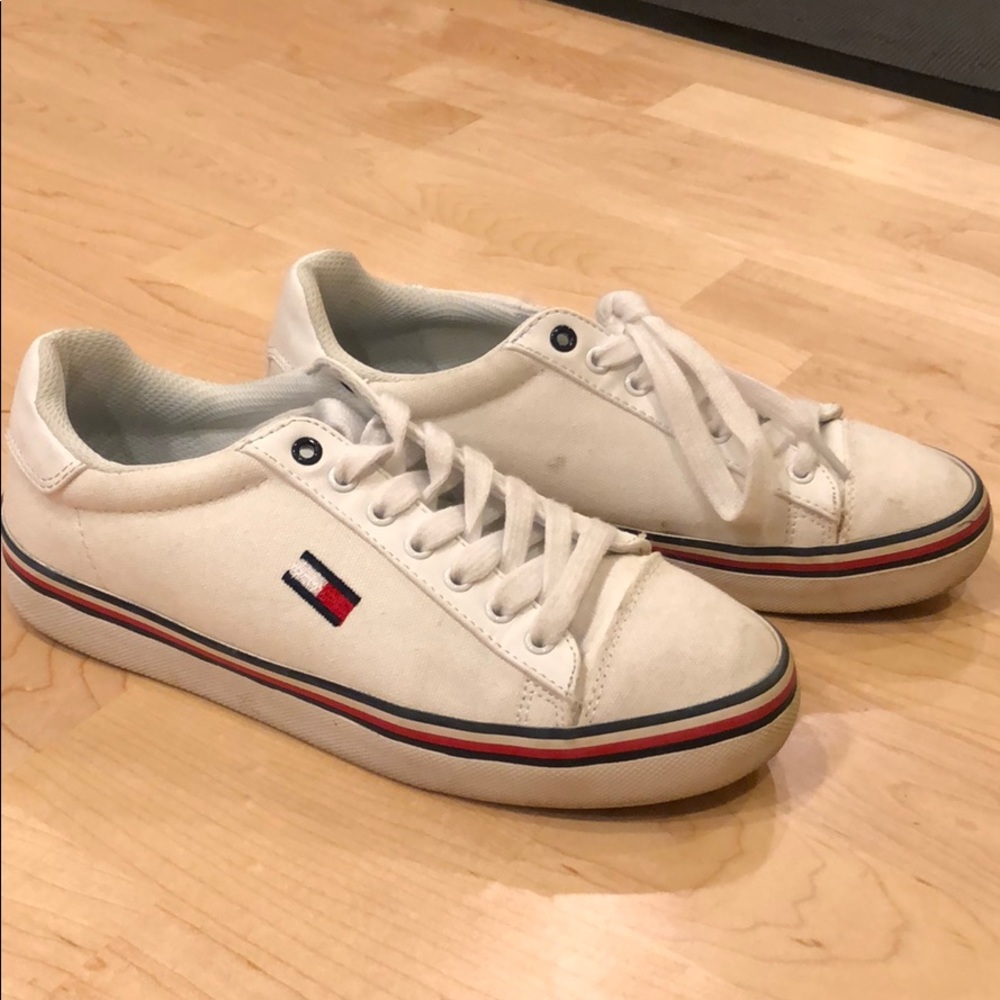Tommy Hilfiger canvas shoes